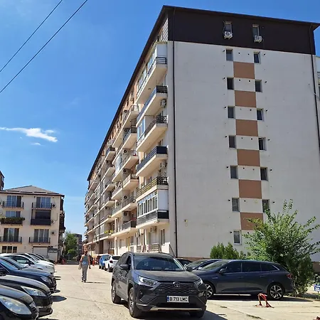 Relax Si Confort 2 Militari Cu Parcare Inclusa *