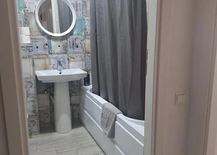 Relax Si Confort 2 Militari Cu Parcare Inclusa