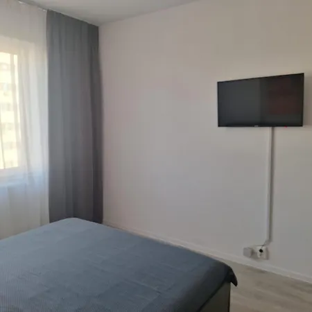 Relax Si Confort 2 Militari Cu Parcare Inclusa * Bukurešť