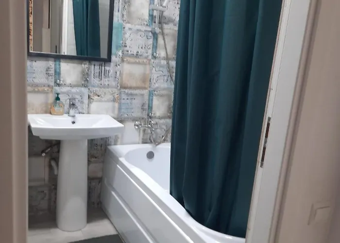 Relax Si Confort 2 Militari Cu Parcare Inclusa *